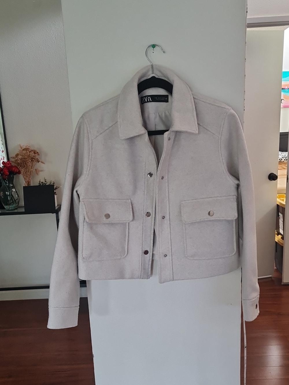 Zara Light Cream Shirt Jacket